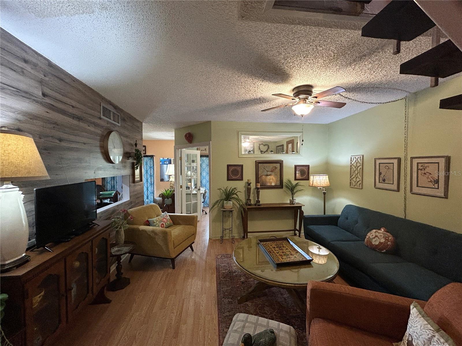 3447 E FORT KING STREET 214
