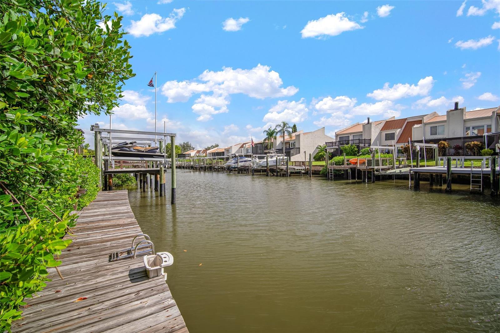 SPINNAKER COVE PH I SEC C BLD - Residential