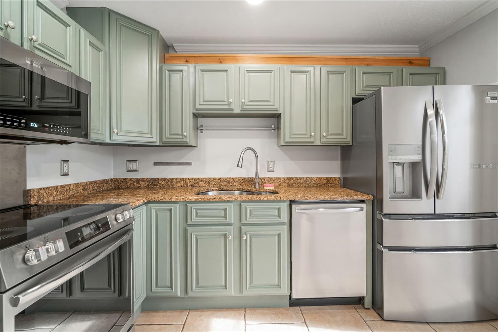 SPINNAKER COVE PH I SEC C BLD - Residential