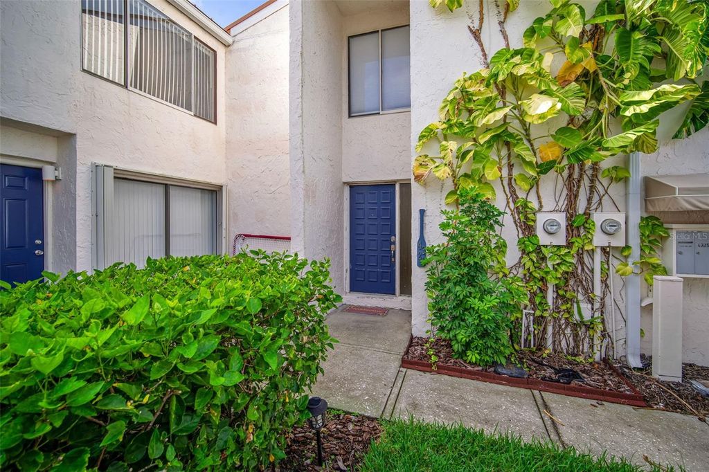 Photo of 4321 Harbor House Drive, Tampa, FL 33615 (MLS # TB8440891)