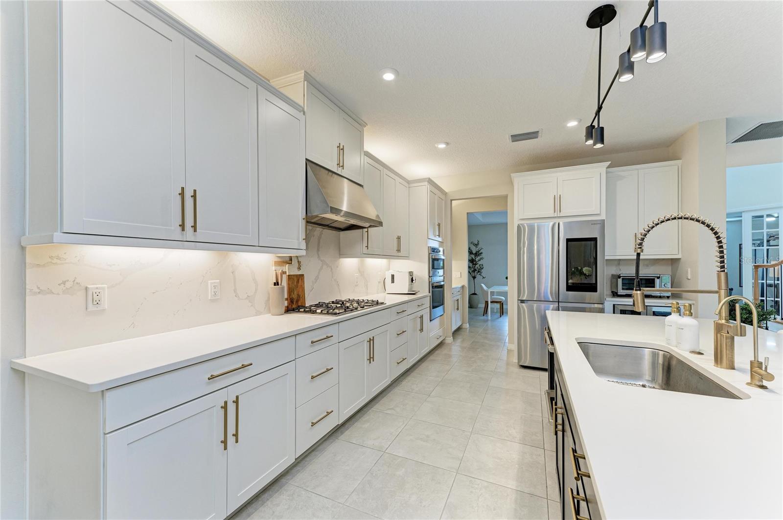 PARK EAST AT AZARIO PH I SUBPH A & B - Residential