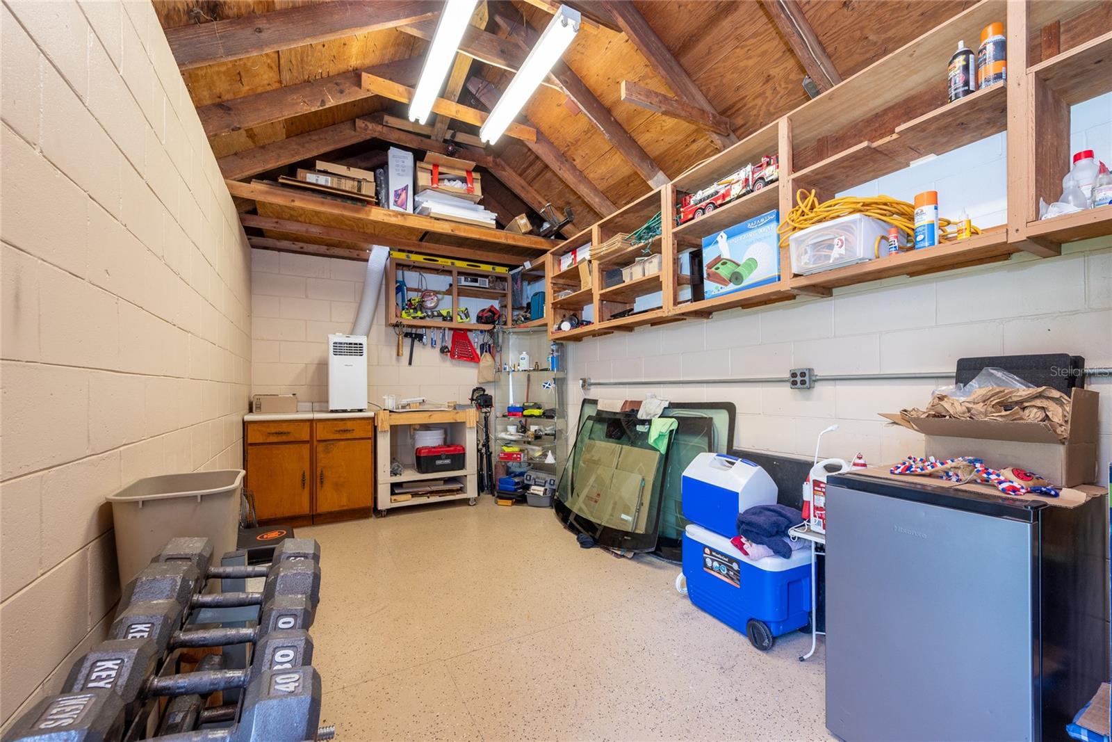 BELLE ISLE ESTATES - Residential