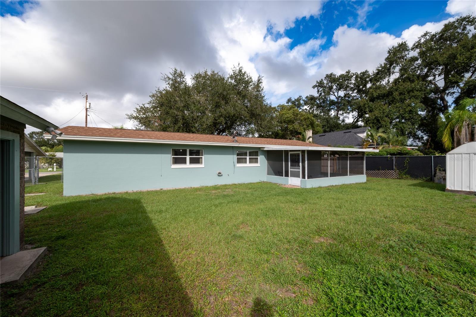 BELLE ISLE ESTATES - Residential