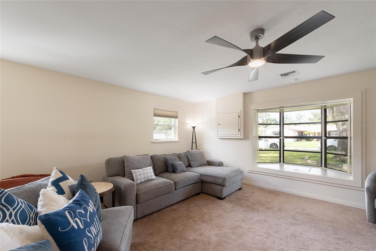 BELLE ISLE ESTATES - Residential