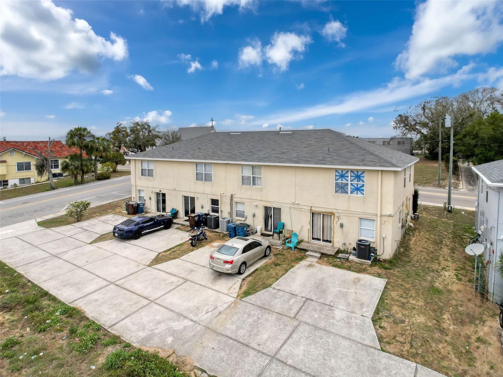 903 E MAIN STREET