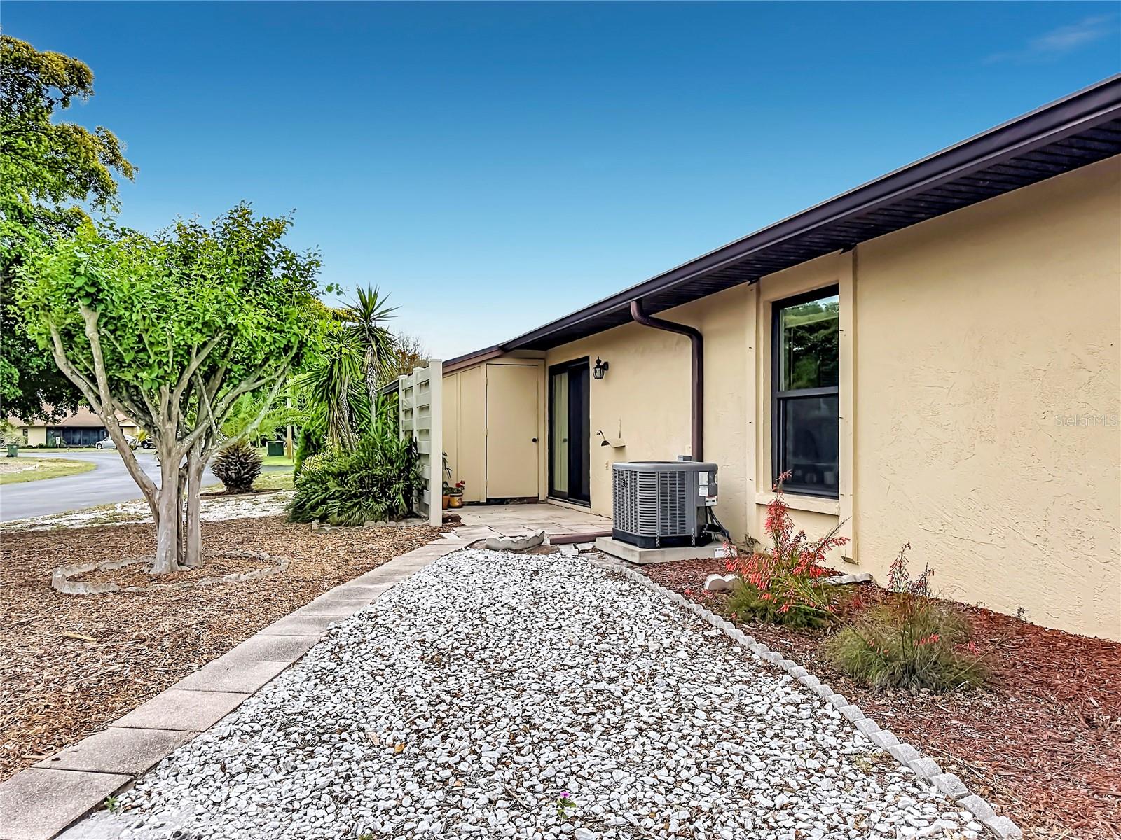 HERITAGE VILLAGE WEST - Residential