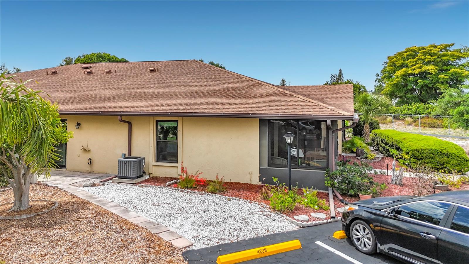 HERITAGE VILLAGE WEST - Residential