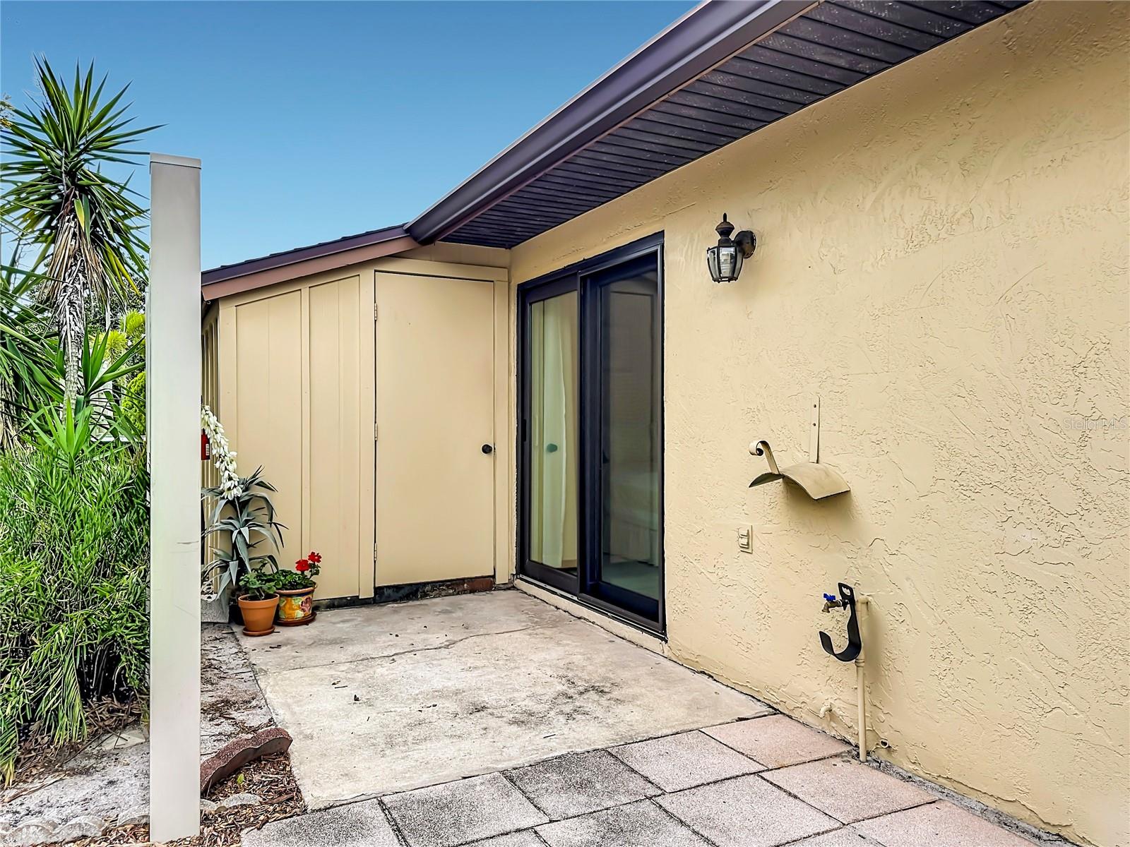 HERITAGE VILLAGE WEST - Residential