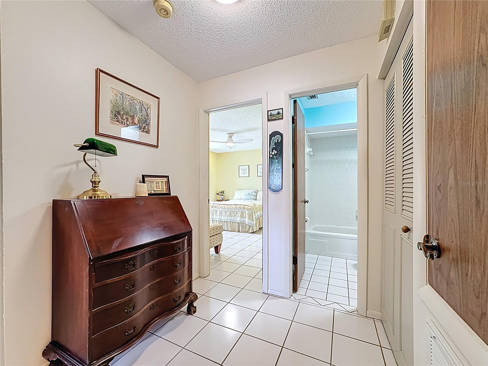 HERITAGE VILLAGE WEST - Residential