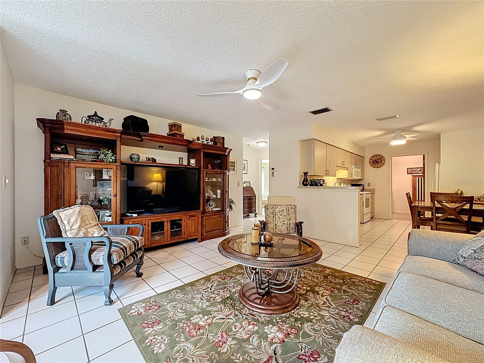 HERITAGE VILLAGE WEST - Residential