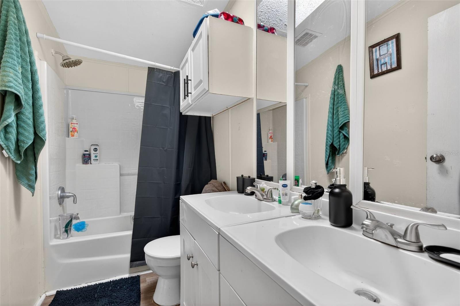 BELLEVIEW HILLS ESTATE - Residential