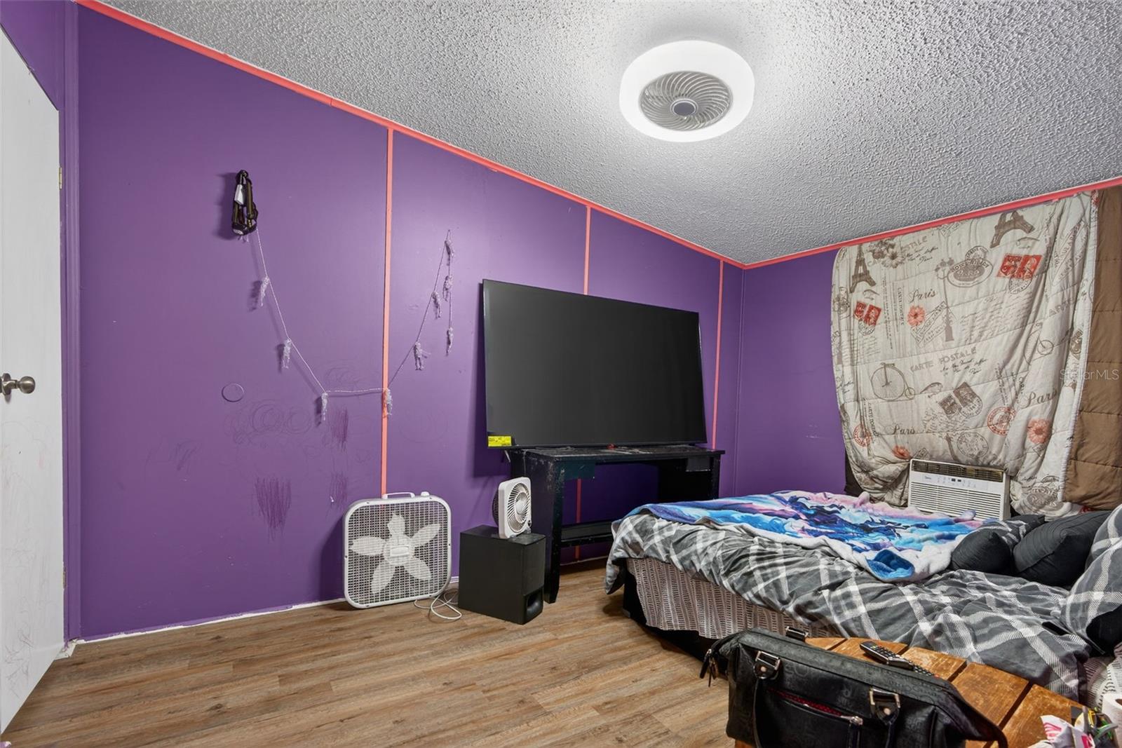 BELLEVIEW HILLS ESTATE - Residential