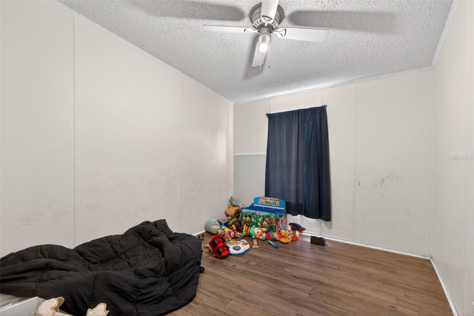 BELLEVIEW HILLS ESTATE - Residential