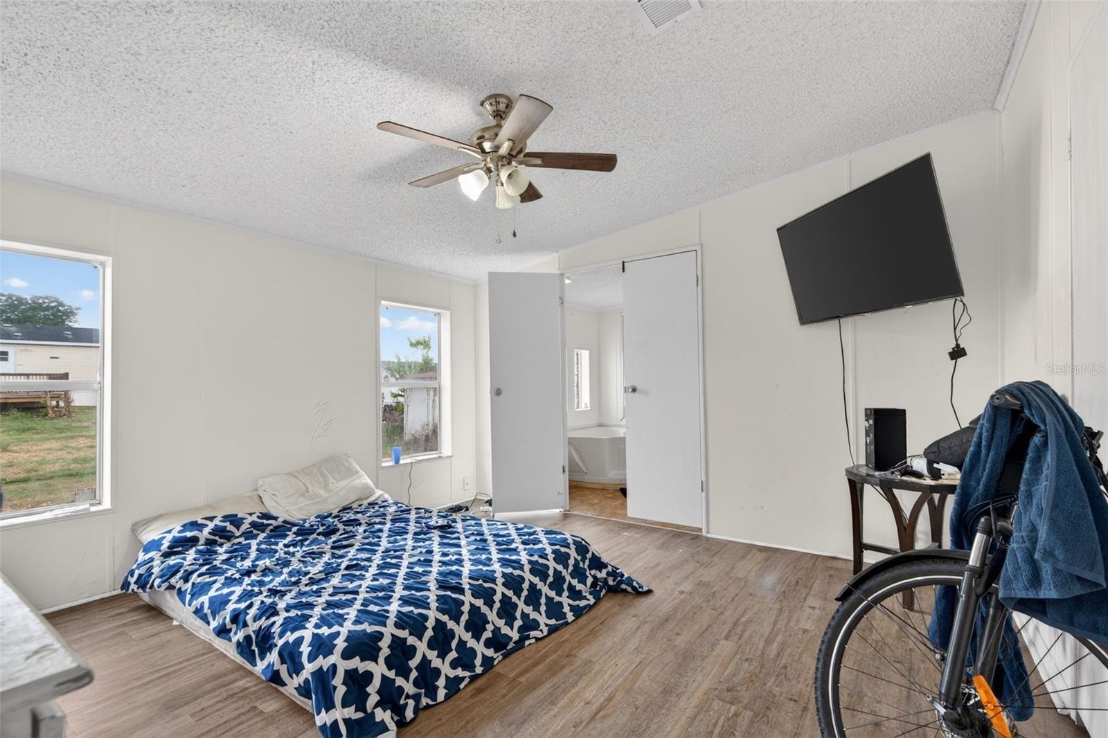 BELLEVIEW HILLS ESTATE - Residential