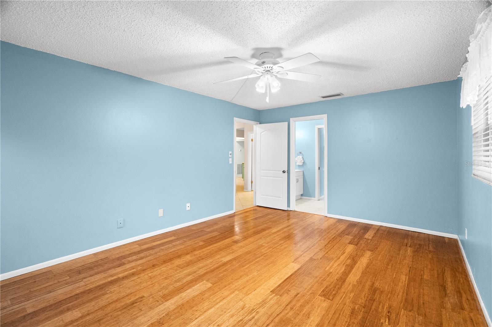 GARDENS THE CONDO - Residential