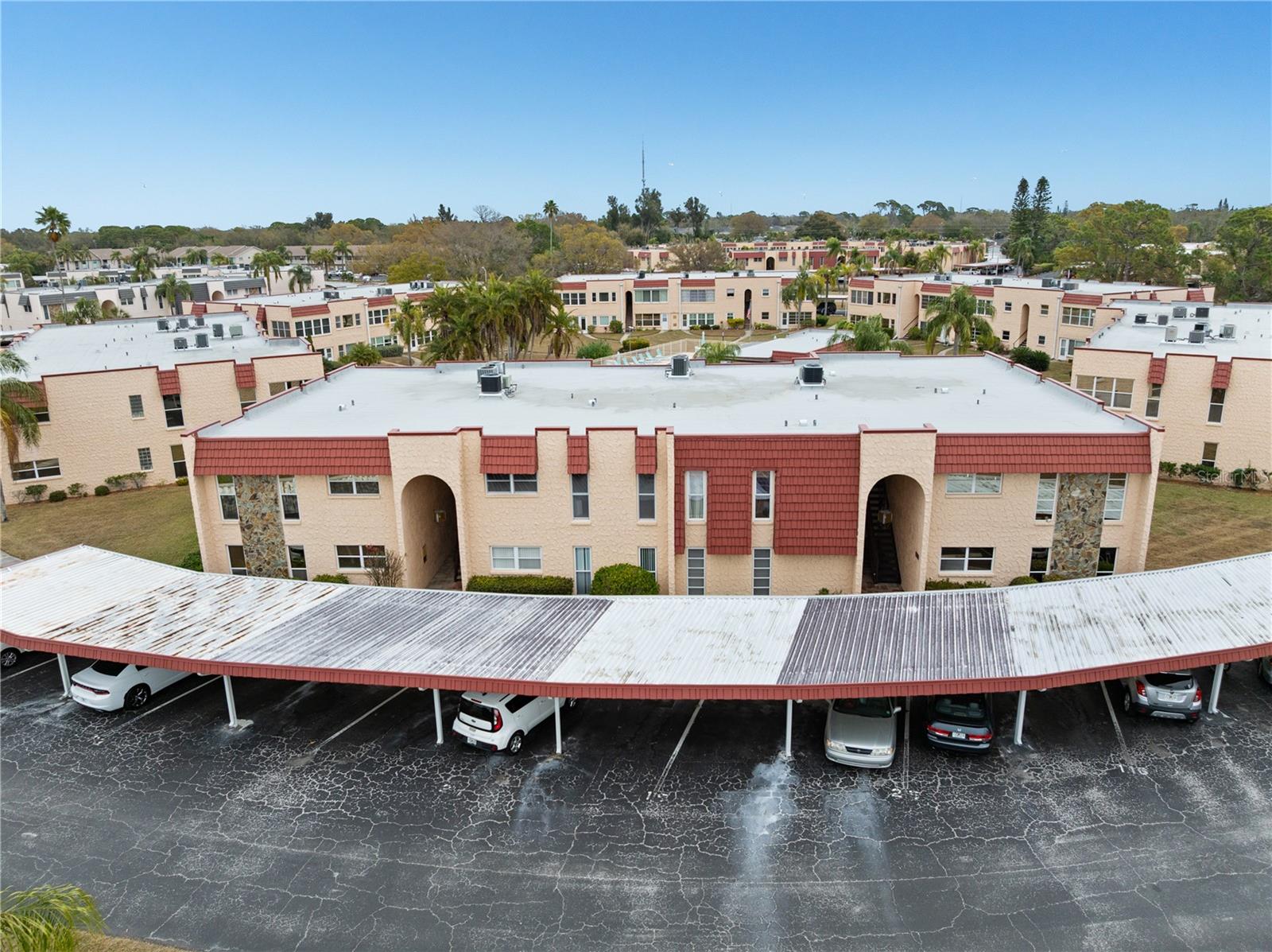 GARDENS THE CONDO - Residential