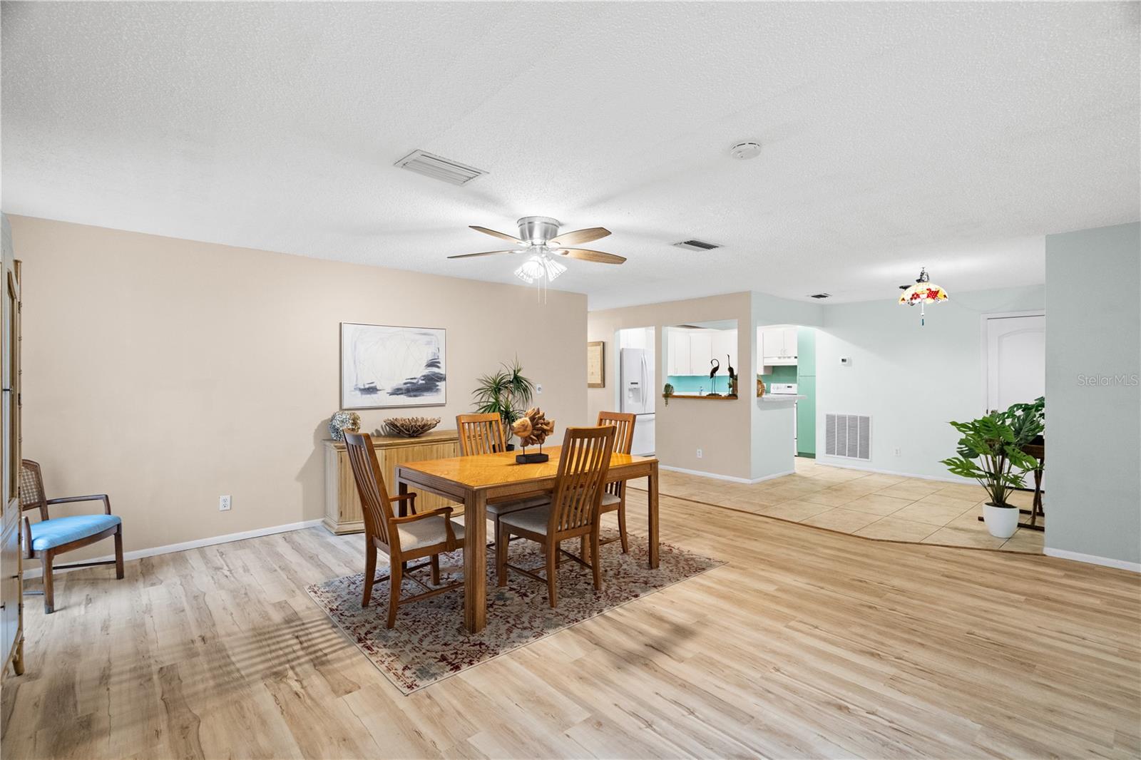 GARDENS THE CONDO - Residential