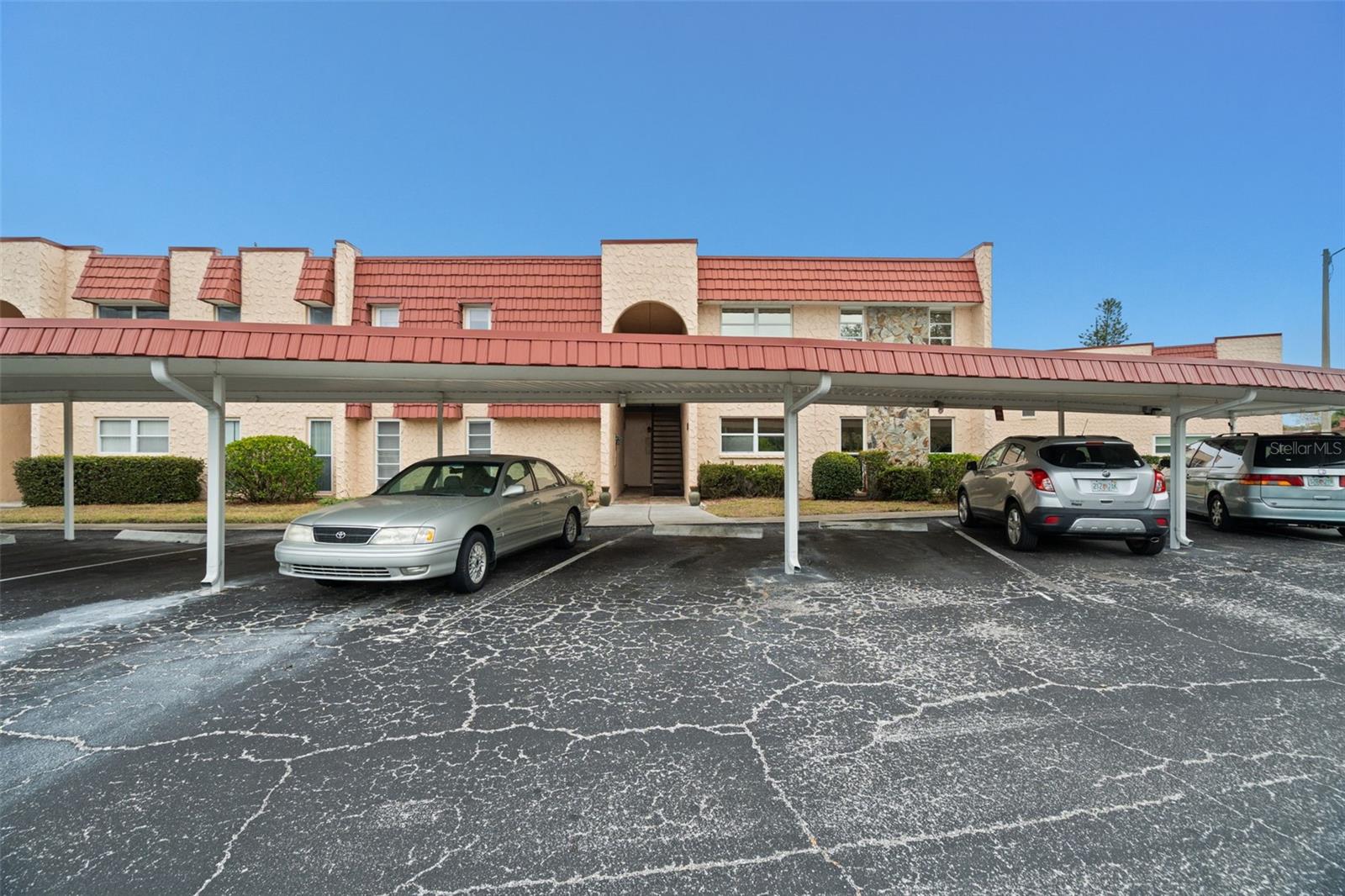 GARDENS THE CONDO - Residential