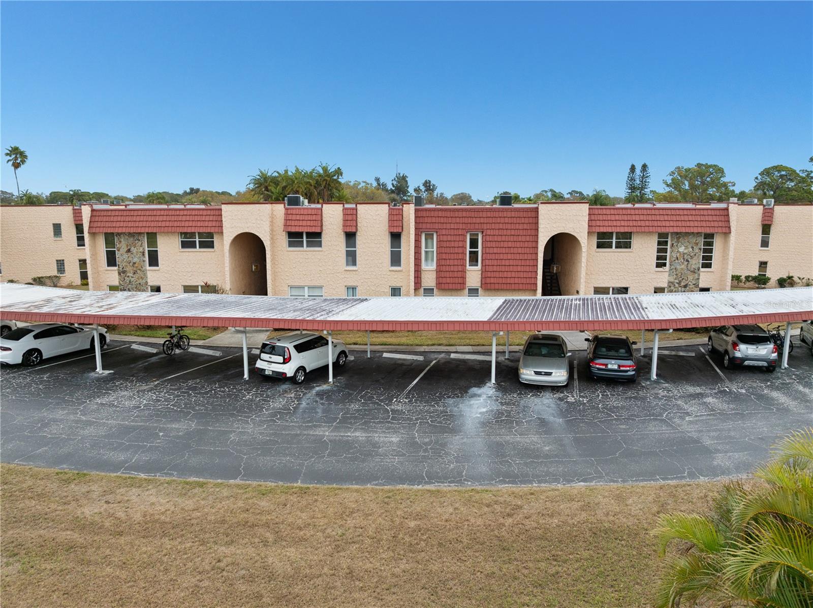 GARDENS THE CONDO - Residential