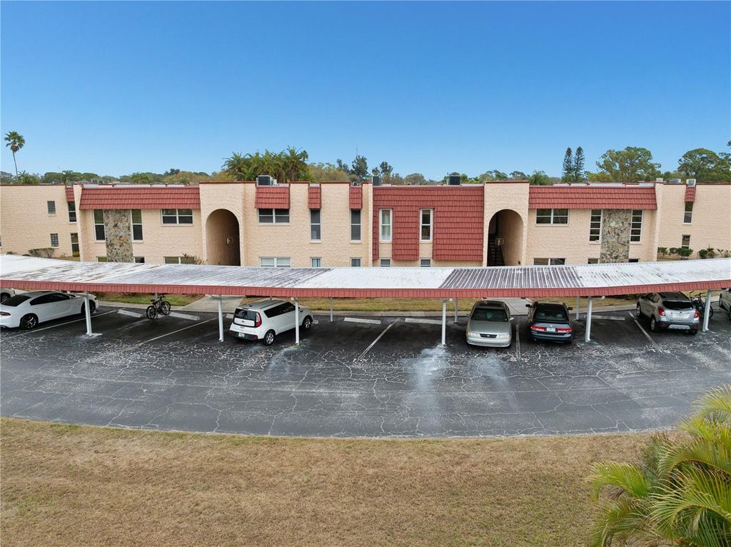 Photo of 116 Dogwood Circle #116, Seminole, FL 33777 (MLS # TB8478025)