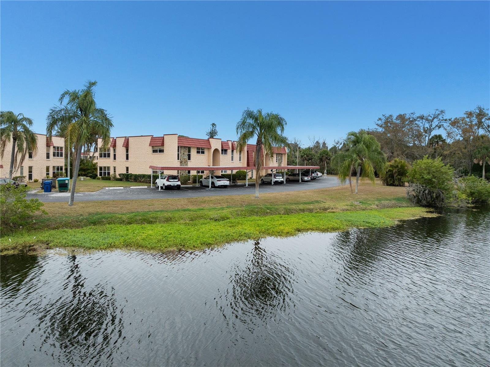 GARDENS THE CONDO - Residential