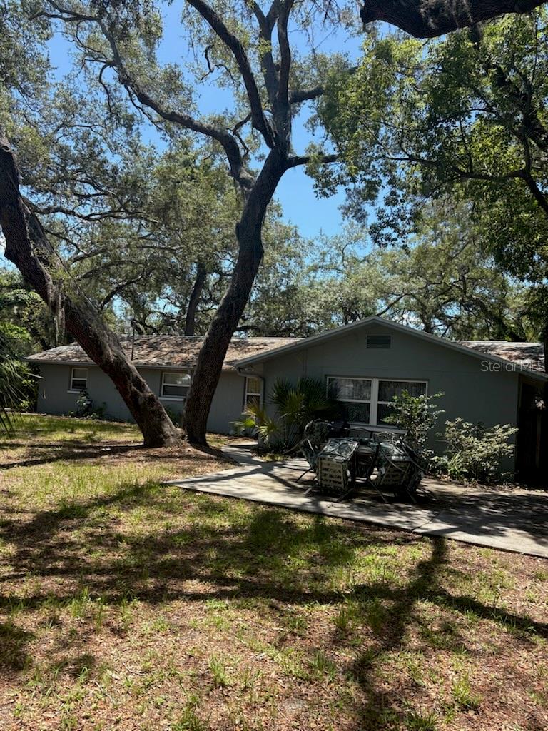 439 E MARTIN LUTHER KING JR DRIVE