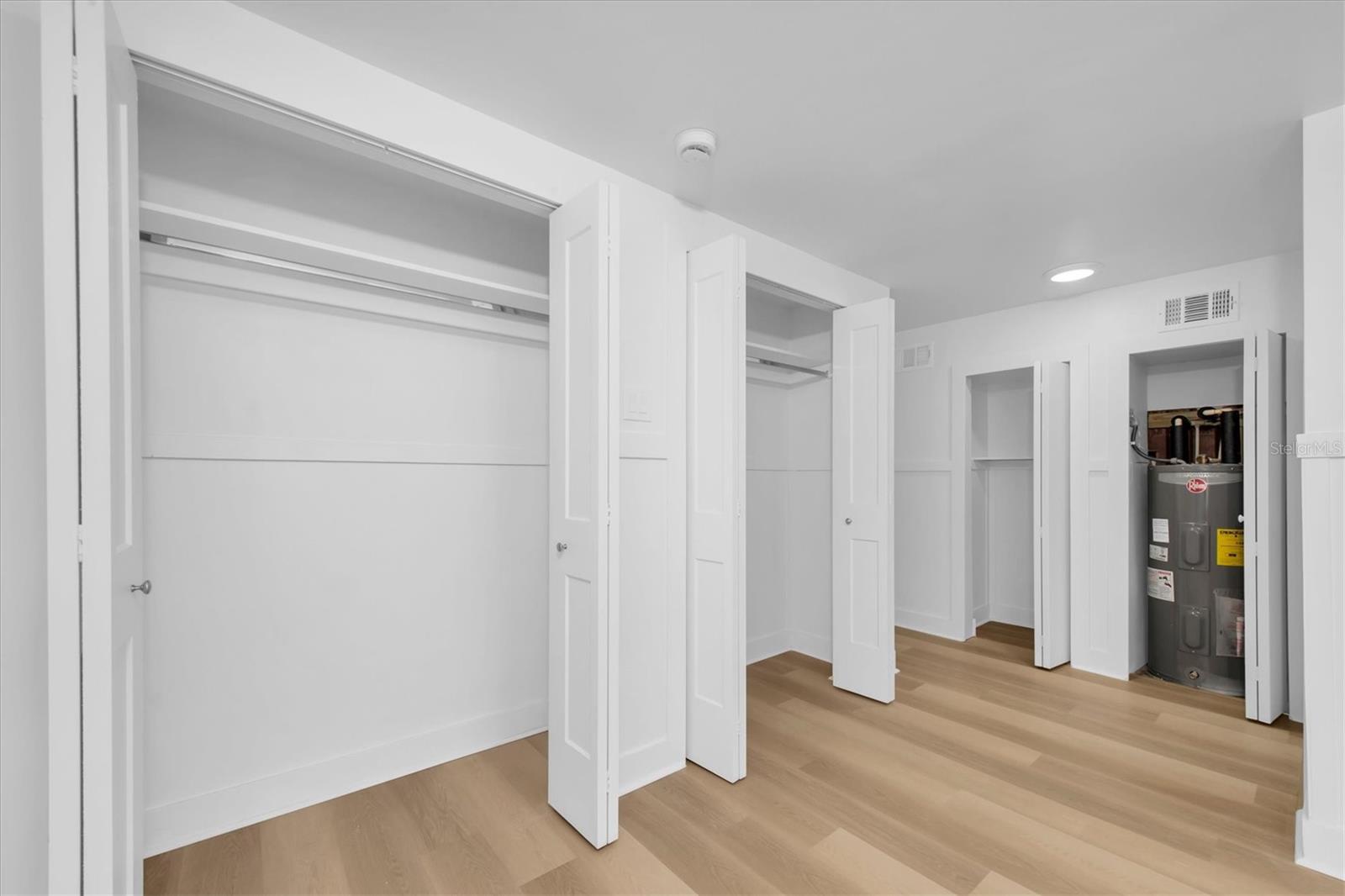 PAGES REP OF MITCHELLS BEACH 2 - Residential