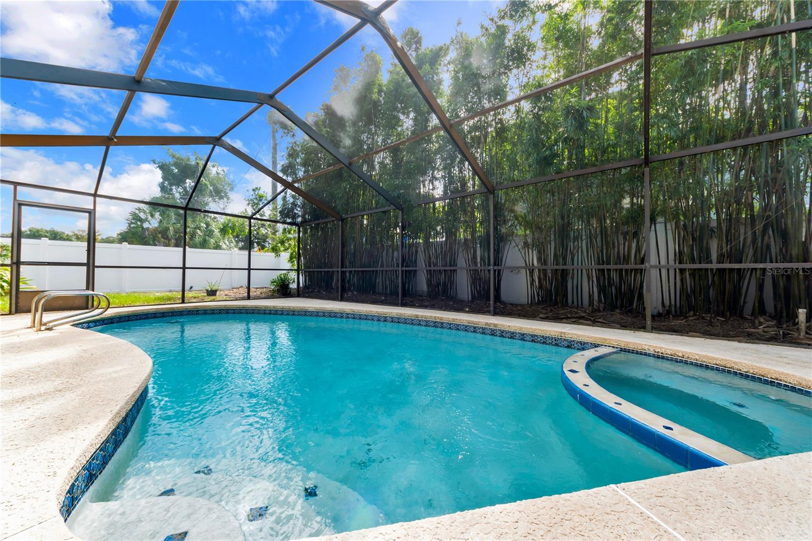 9602 HIDDEN OAKS CIRCLE