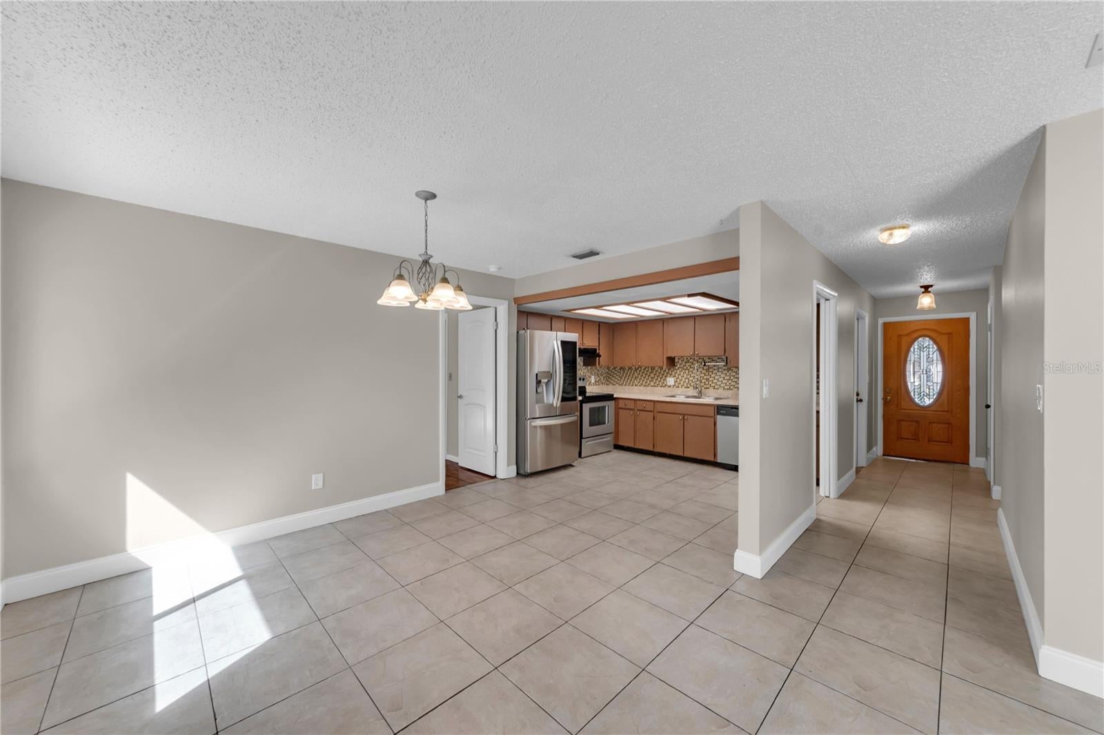 9602 HIDDEN OAKS CIRCLE