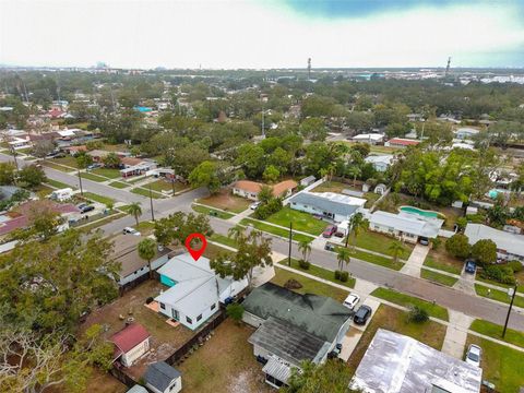 A home in TAMPA