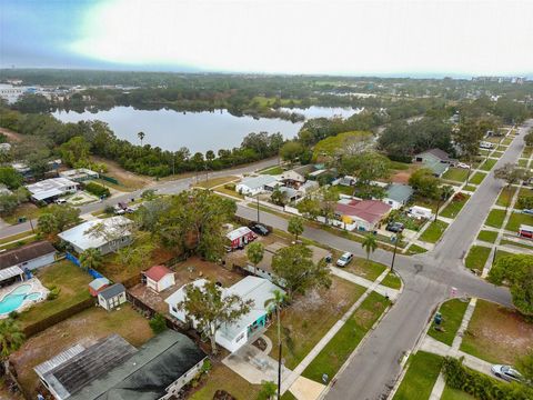 A home in TAMPA