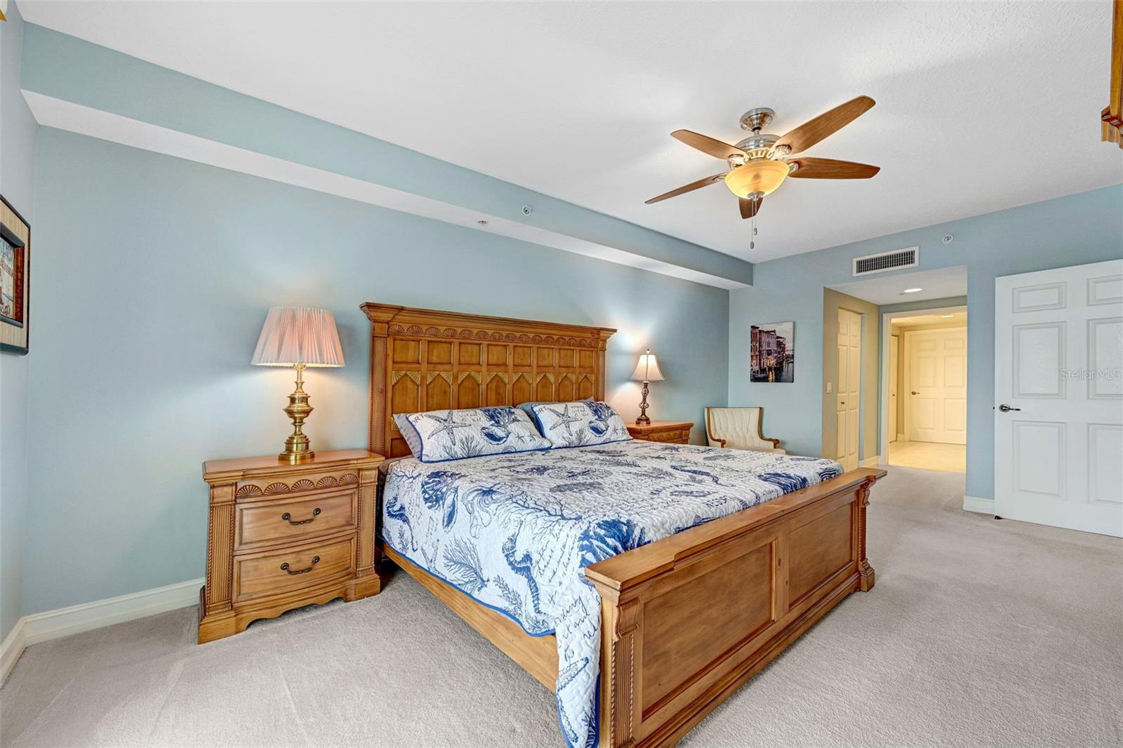 ISLAND POINTE CONDO - Residential