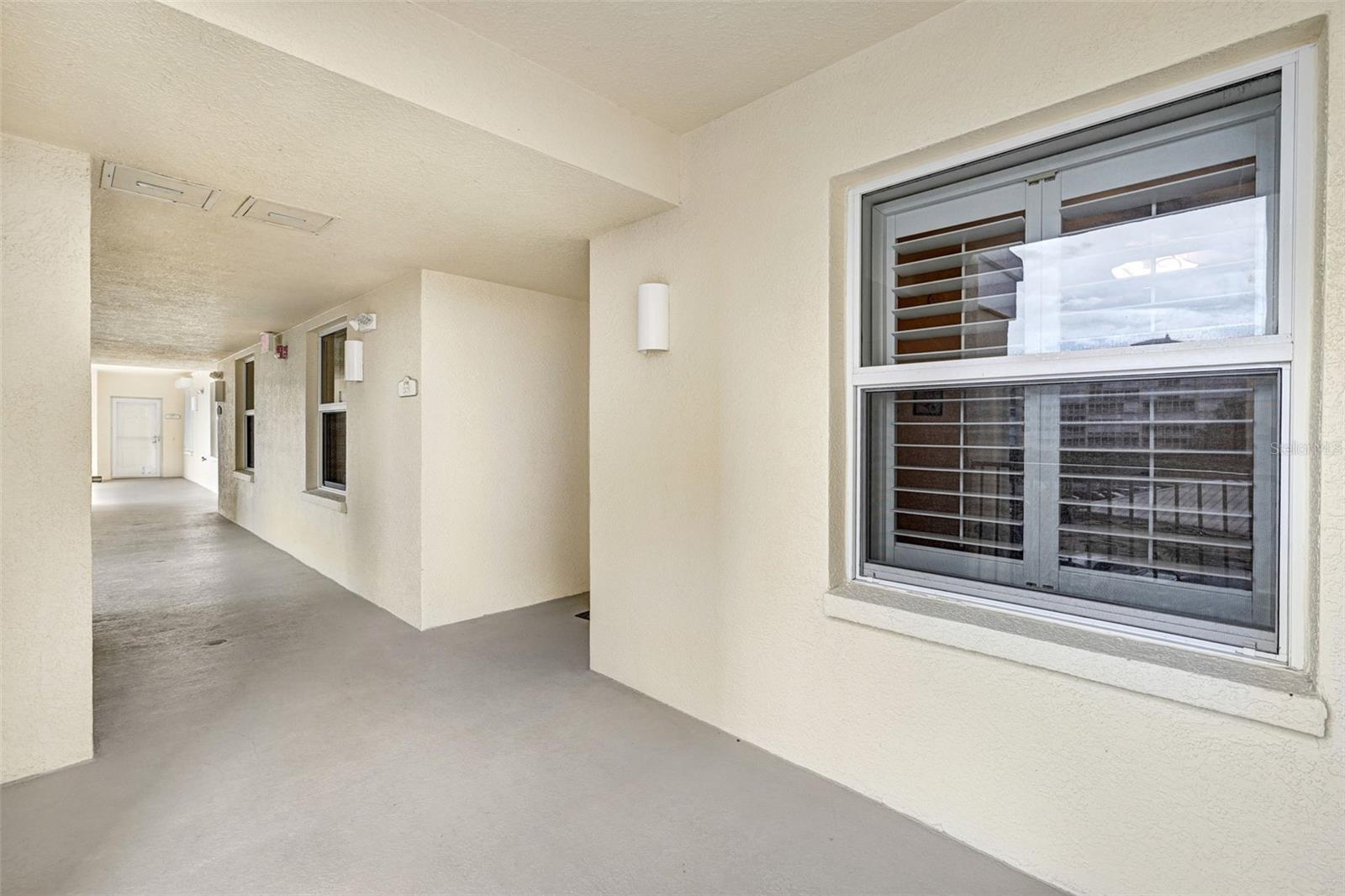 ISLAND POINTE CONDO - Residential