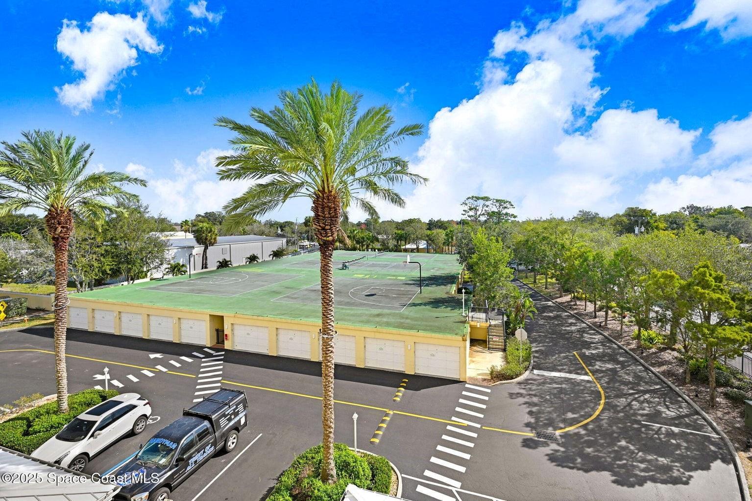 ISLAND POINTE CONDO - Residential