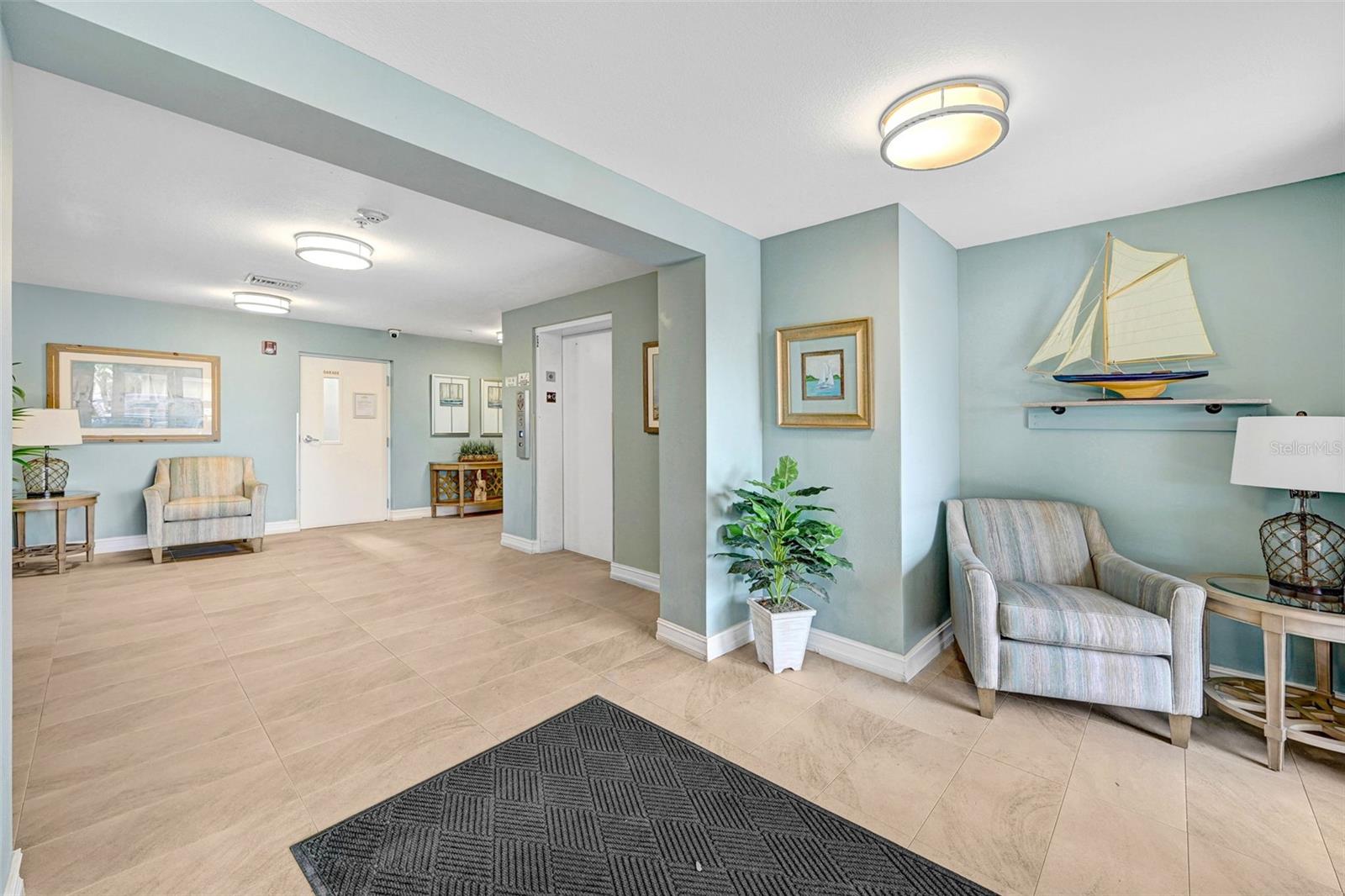 ISLAND POINTE CONDO - Residential