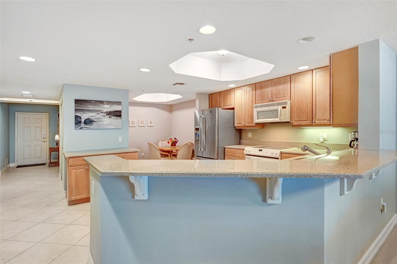 ISLAND POINTE CONDO - Residential