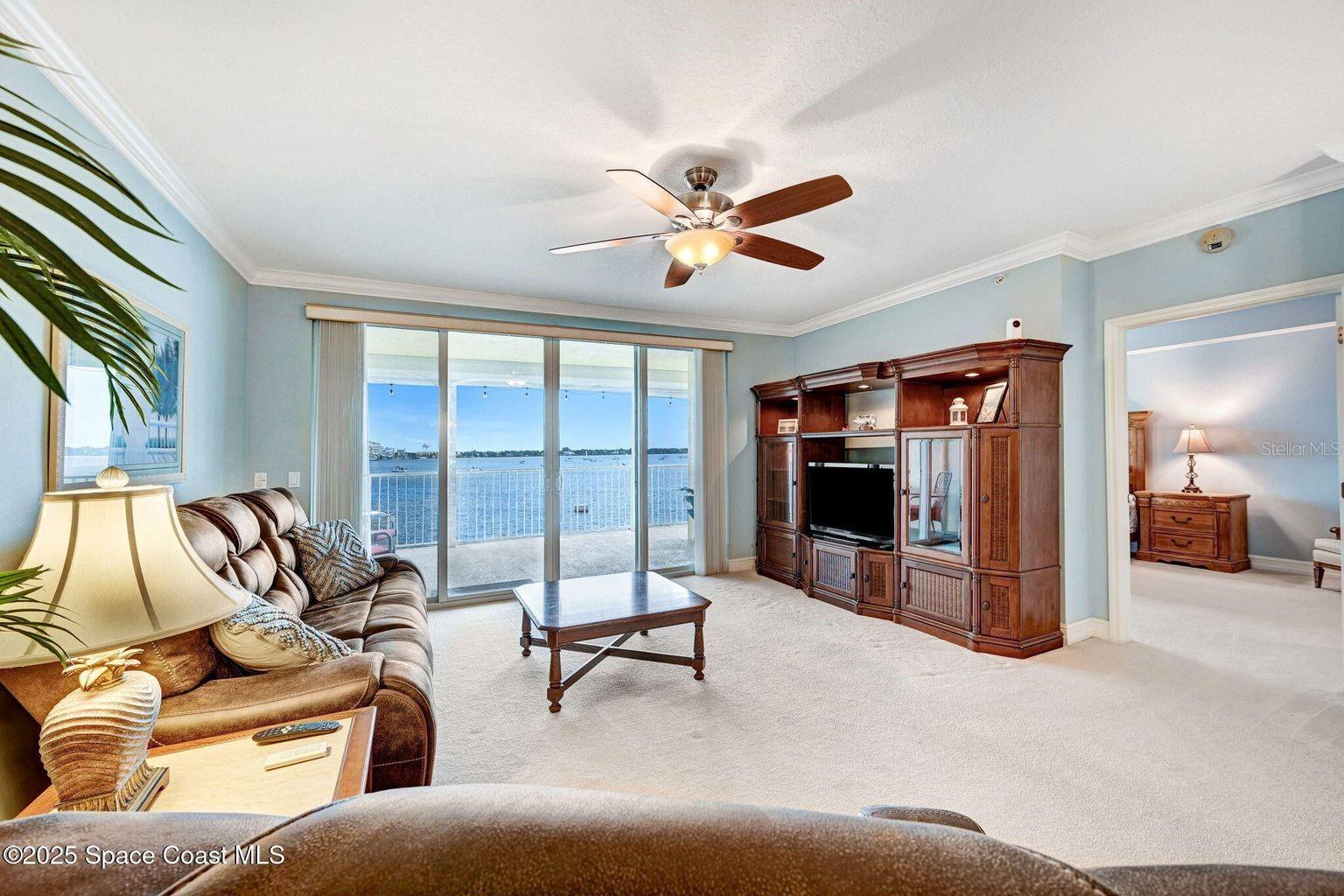 ISLAND POINTE CONDO - Residential