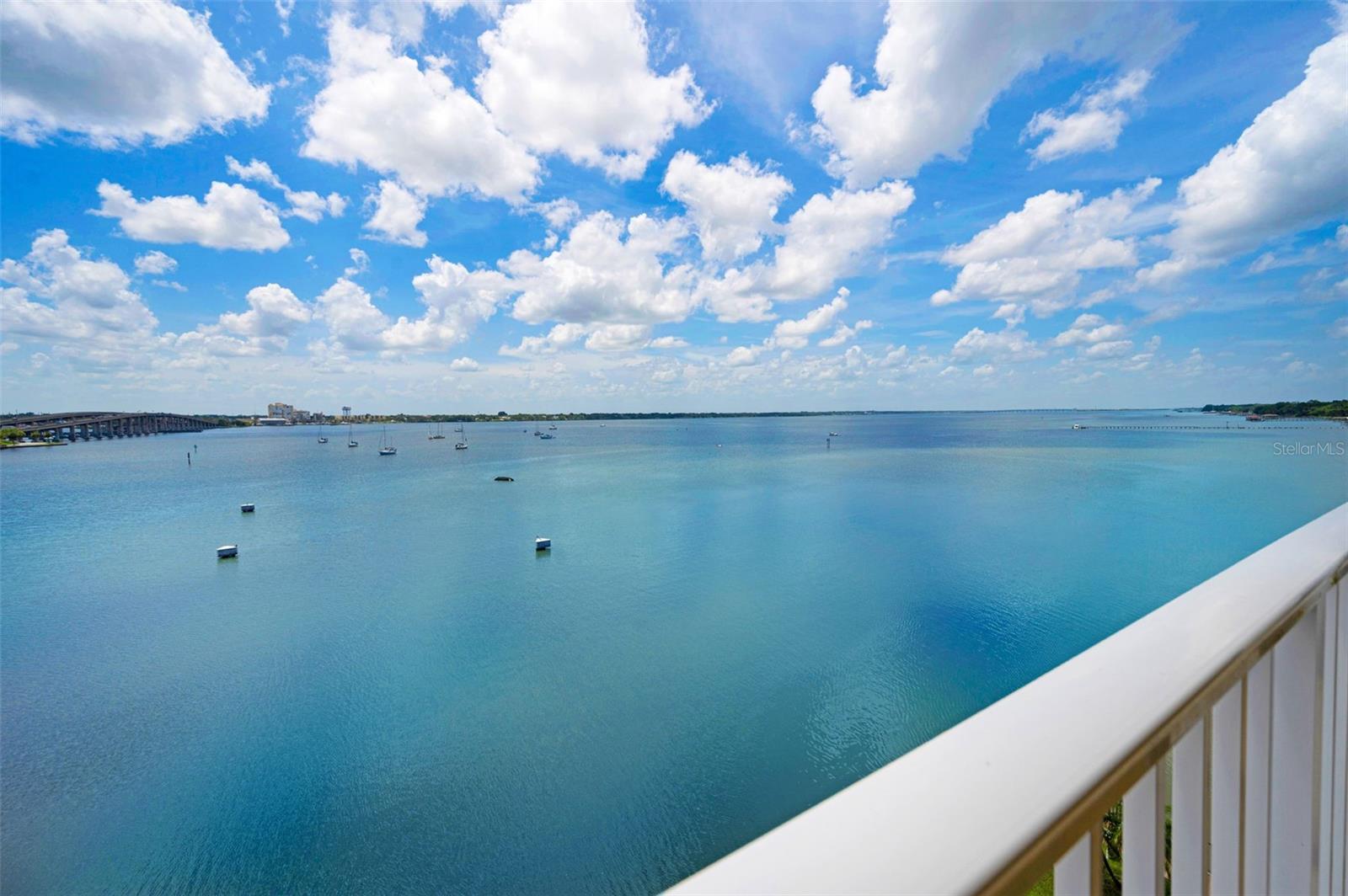 ISLAND POINTE CONDO - Residential