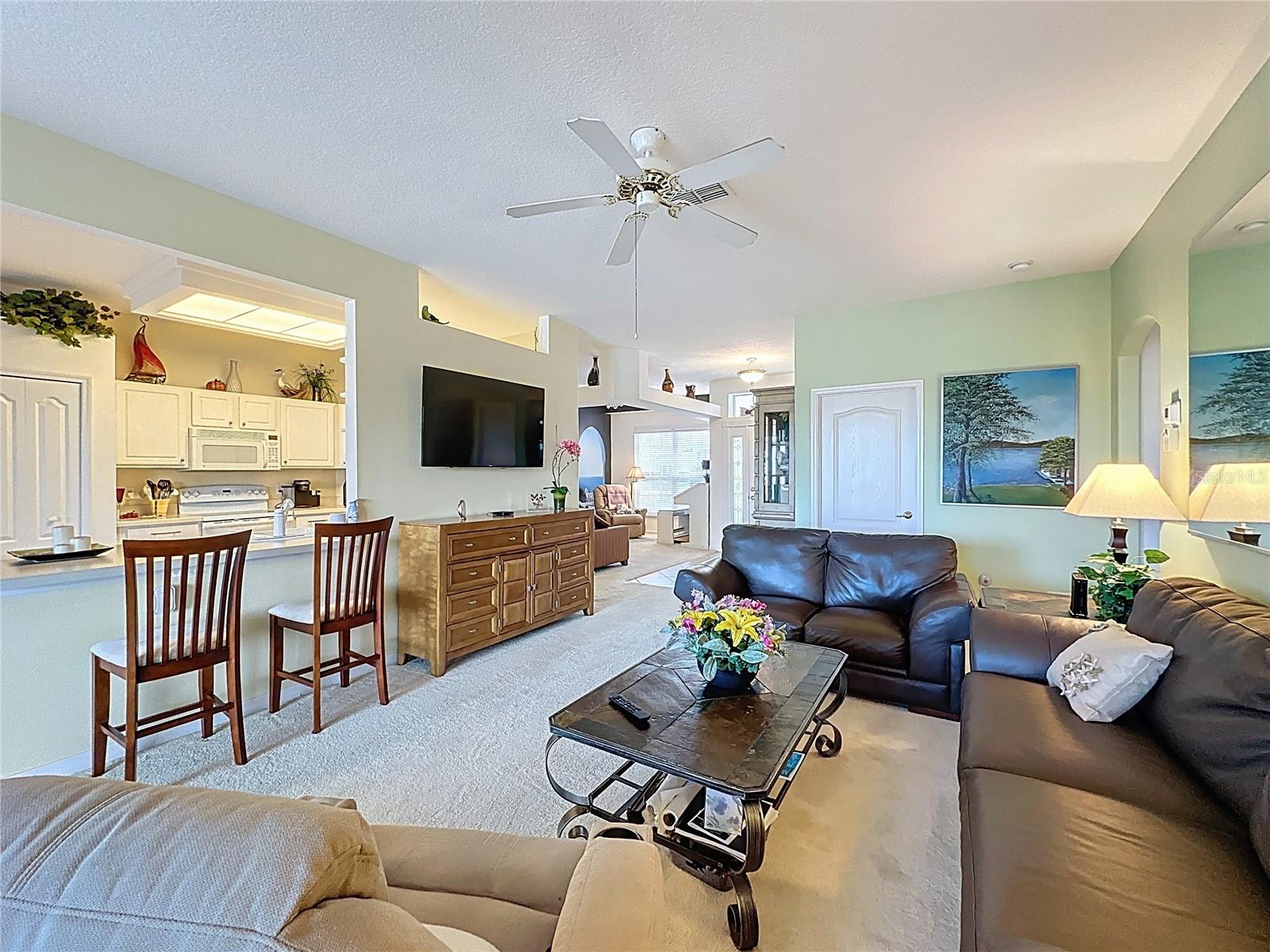 KINGS RIDGE - Residential