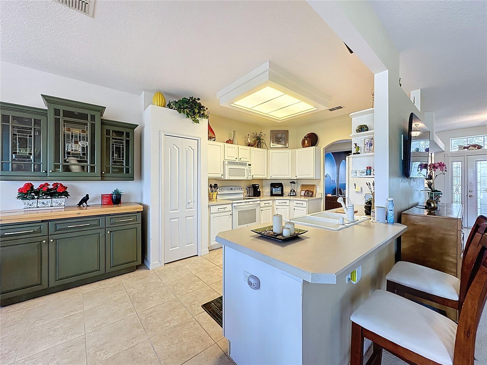 KINGS RIDGE - Residential