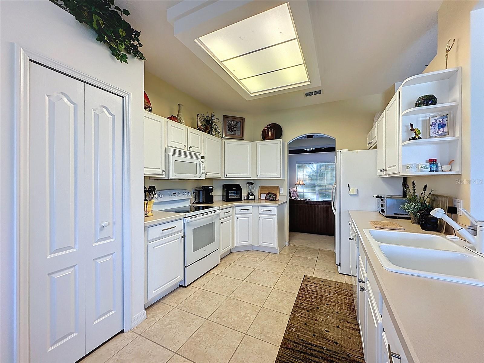 KINGS RIDGE - Residential