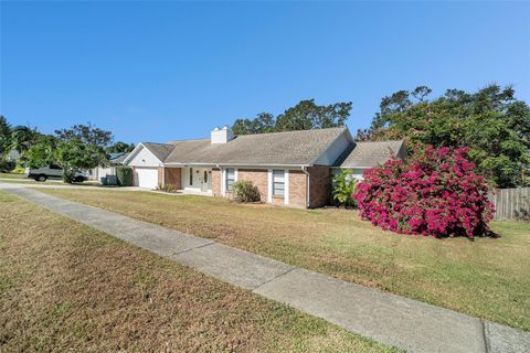 A home in VALRICO