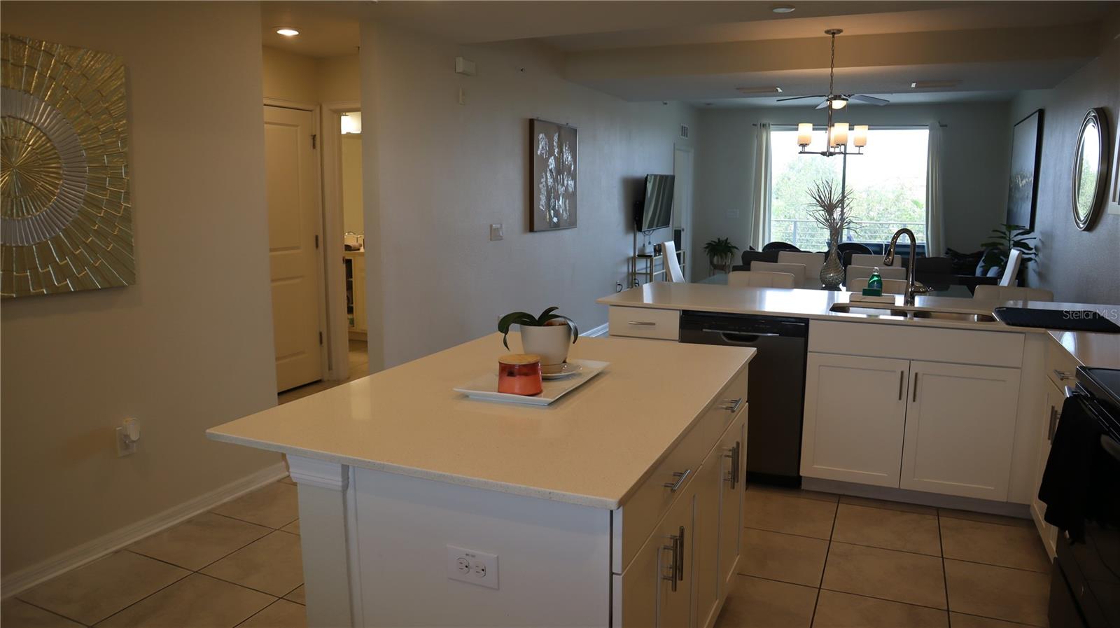 THE TERRACES AT STOREY LAKE CONDO 1 PH 4 - Residential