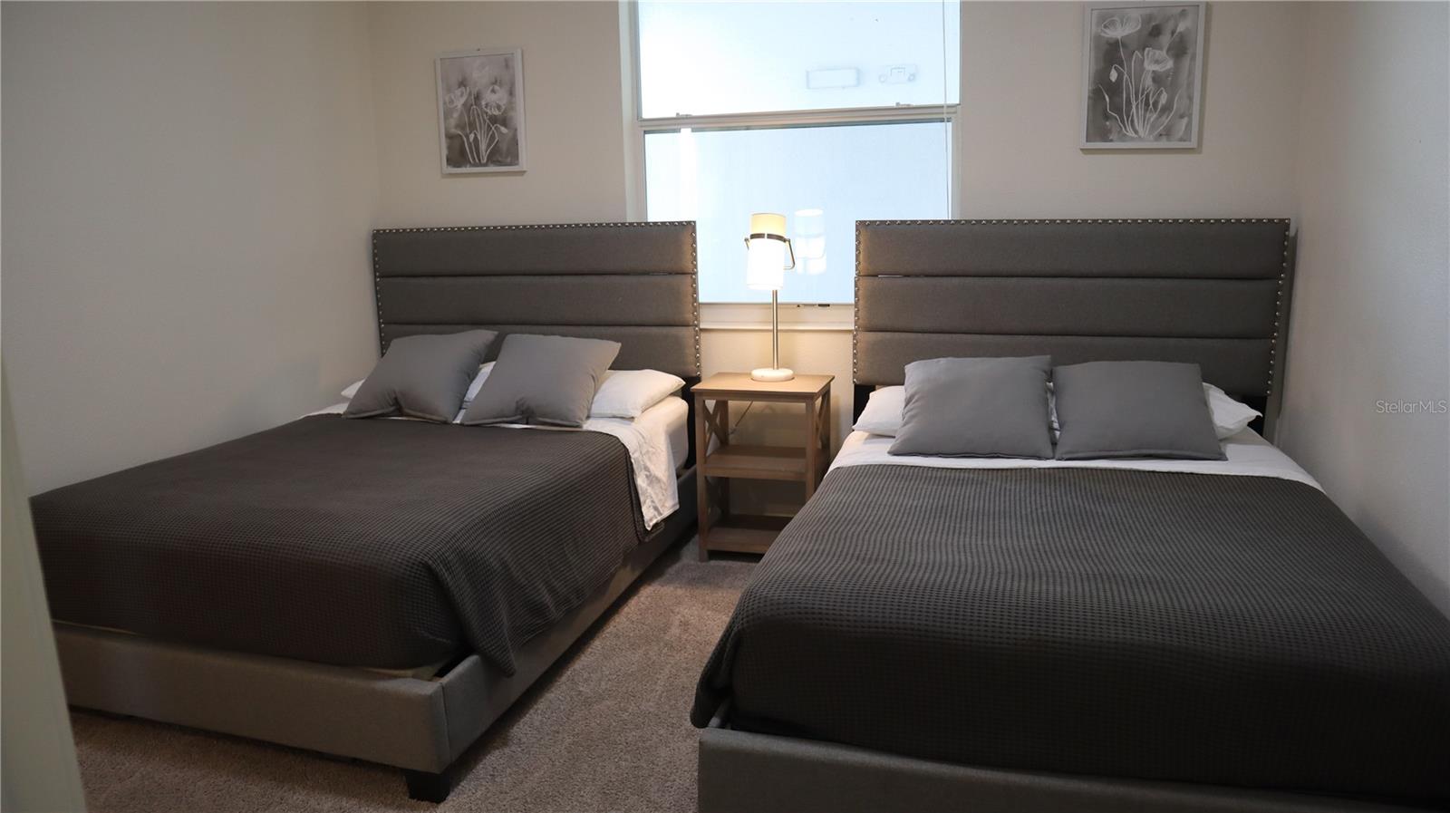 THE TERRACES AT STOREY LAKE CONDO 1 PH 4 - Residential