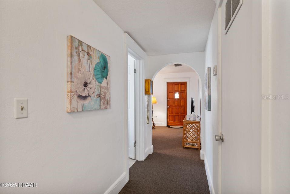 EAST DAYTONA - Residential