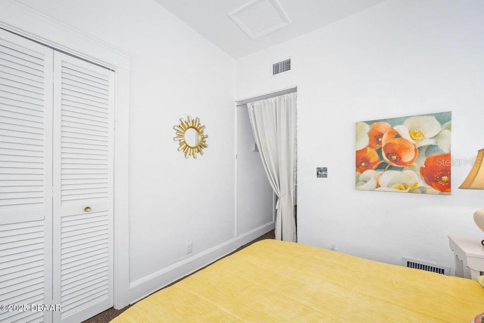 EAST DAYTONA - Residential