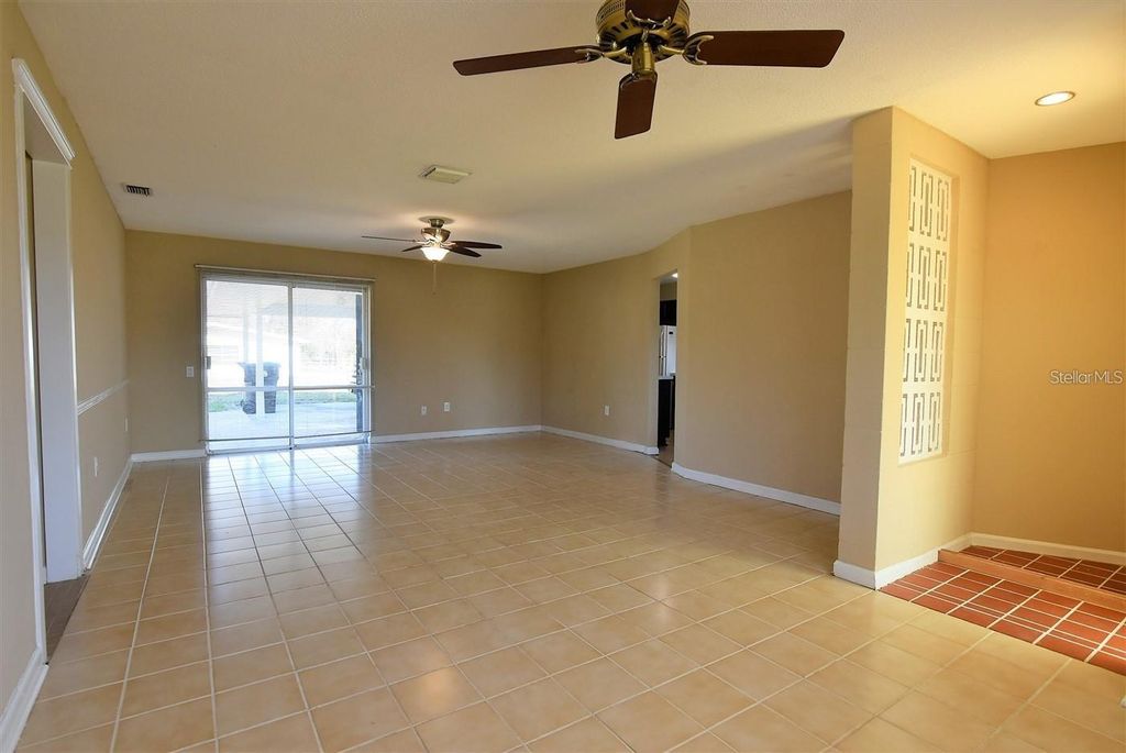 Photo of 7129 Turquoise Lane, Orlando, FL 32807 (MLS # O6369391)