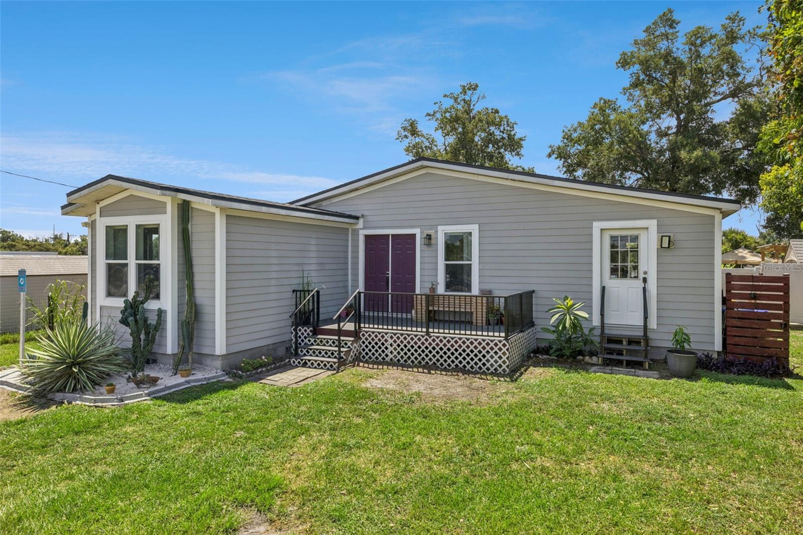 653 LAKE MOBILE DRIVE
