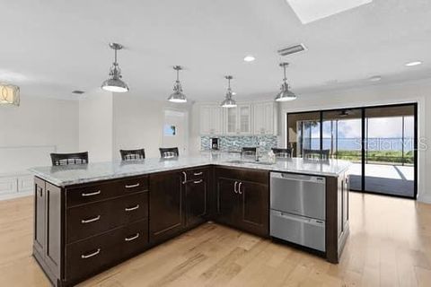 Tiny photo for 34240 Rosa Lane, Fruitland Park, FL 34731 (MLS # G5105422)