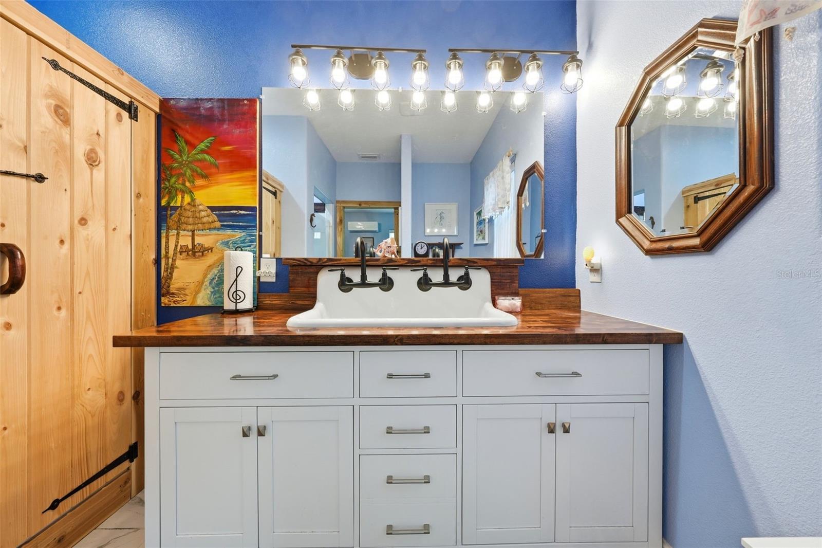 TRAILS EAST - Residential